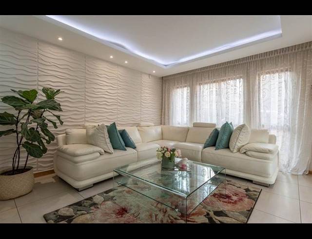 3 BEDROOM HOUSE FOR SALE IN MEYERSDAL